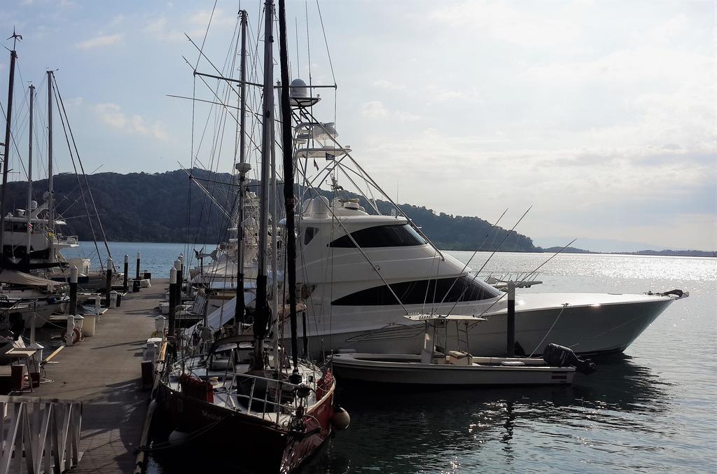 Fish Hook Marina Hotel Golfito Luaran gambar